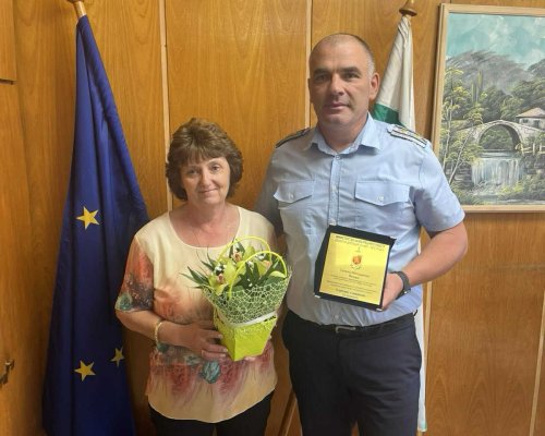 С благодарност и уважение РУ Кюстендил изпрати в пенсия своята колежка Татяна Янева