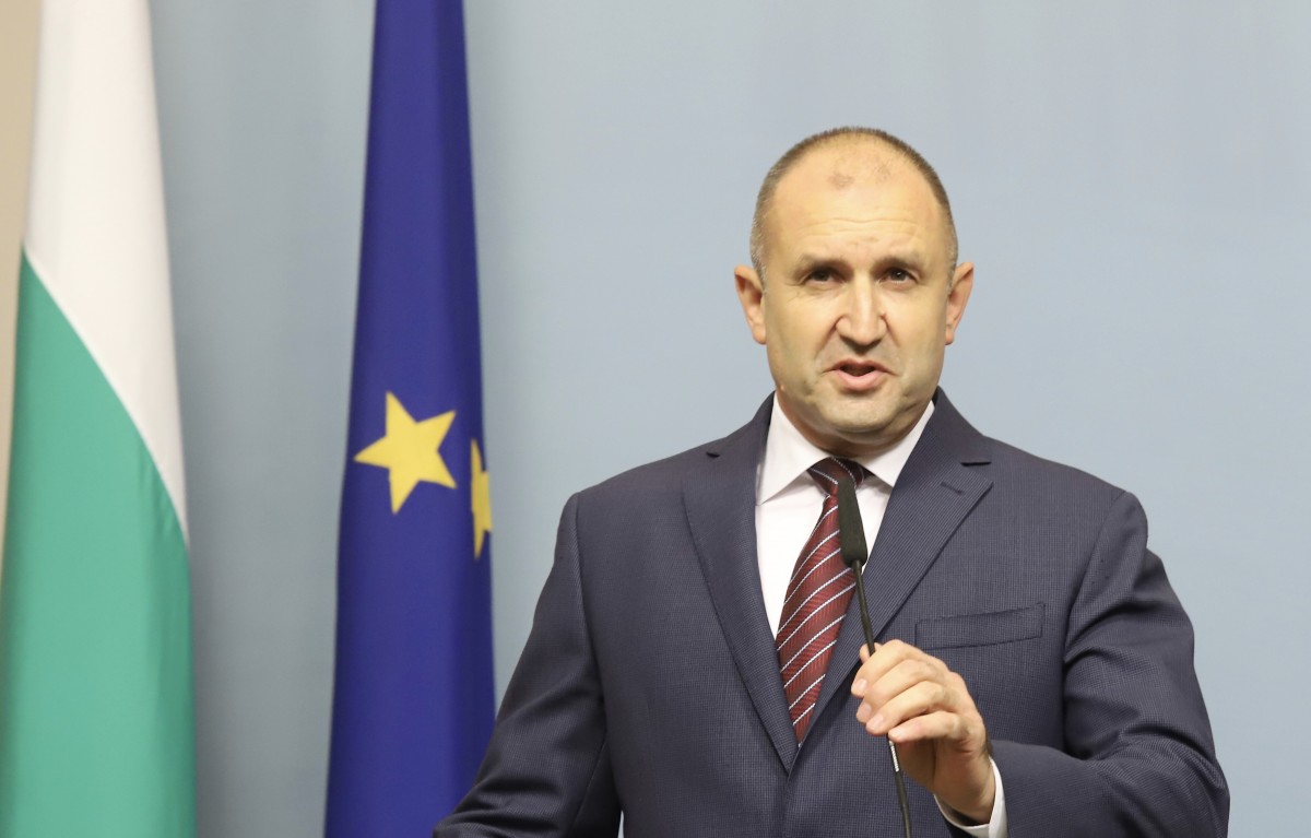 Радев: Номинацията за шеф на ДАНС превръща агенцията в бухалка. Няма да стане! Радев: Номинацията за шеф на ДАНС превръща агенцията в бухалка. Няма да стане!
