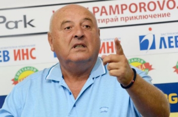 Венци Стефанов поиска Литекс вън от А група