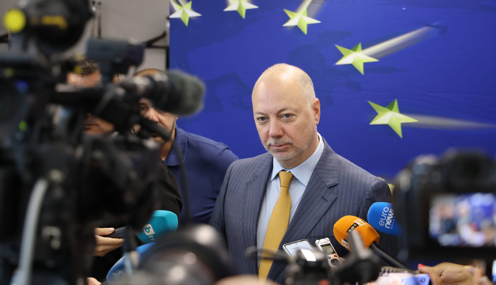 Премиерът Желязков: Няма да увеличаваме данъци и осигуровки Премиерът Желязков: Няма да увеличаваме данъци и осигуровки