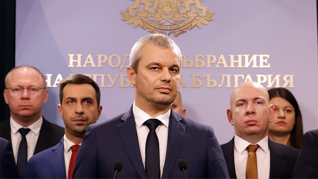 ИЗВЪНРЕДНО: Възраждане напуска парламента ИЗВЪНРЕДНО: Възраждане напуска парламента