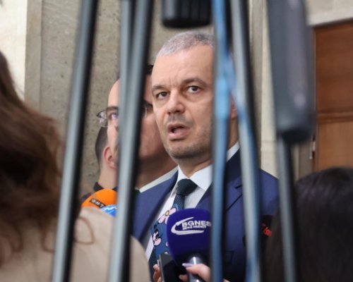 Костадинов за водната криза: В състояние сме на пълна катастрофа
