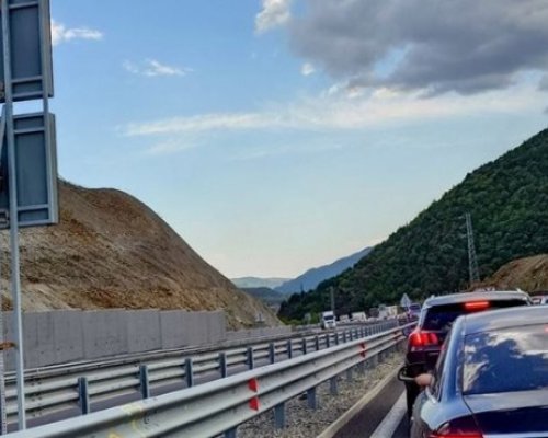 ПРЕЗ УИКЕНДА: Очакват се зверски задръствания по пътя за Гърция
