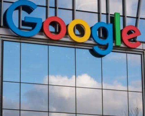 Google се срина? Има проблем с основни услуги