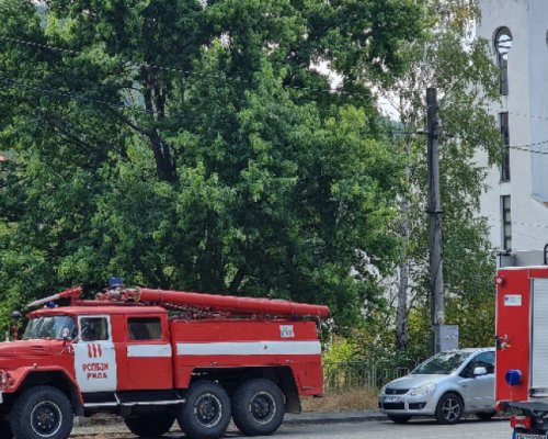 Хеликоптер гаси в Рила, най-тежка е ситуацията на североизточния фронт