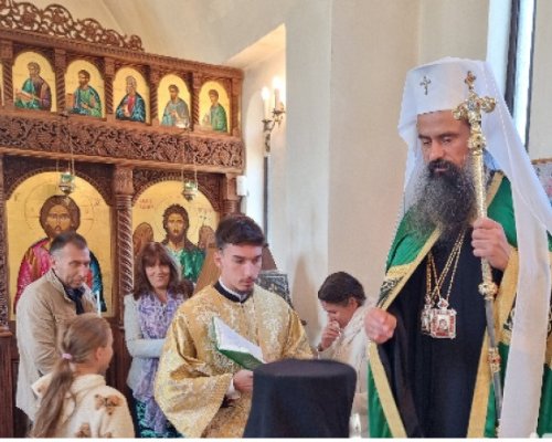 Патриарх Даниил в брезнишкото село Ребро: Съединението е велико и народно дело -с Бога напред!