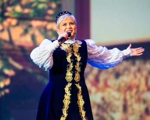 Мъжът на Николина Чакърдъкова: Беше страхотно гадже, веднага се влюбих