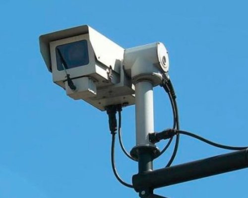 Няма прошка : За 9 часа 900 нарушители на скоростта хванаха тол камерите! Рекордьорът се е движил с 222 км/ч