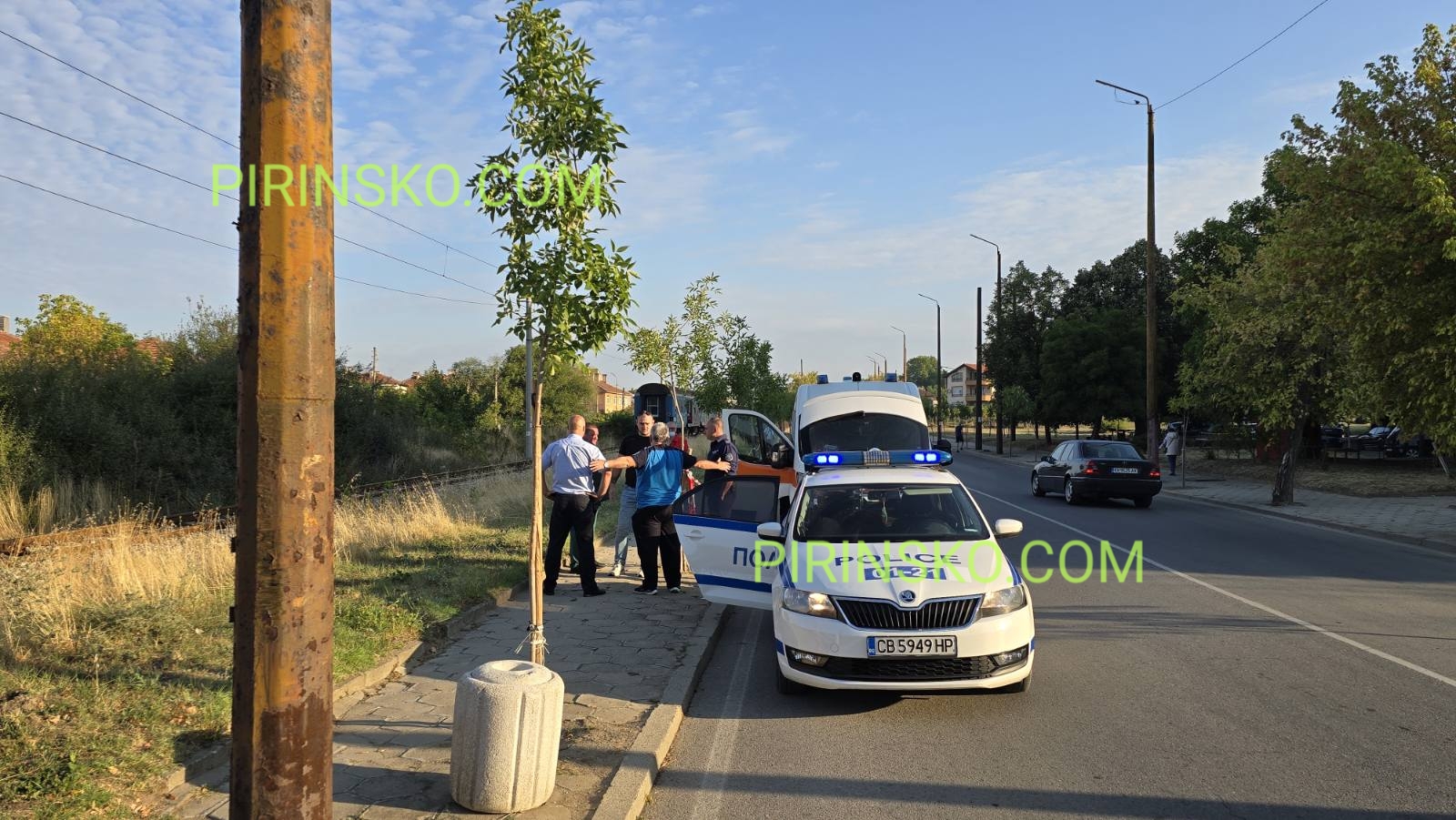 Трагедия в Благоевград: мъж скочи пред влак в кв. Струмско и загина на място Трагедия в Благоевград: мъж скочи пред влак в кв. Струмско и загина на място