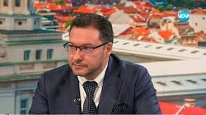 Даниел Митов: Изтеклият запис потвърждава версията на МВР за побоя над Николай Кожухаров Даниел Митов: Изтеклият запис потвърждава версията на МВР за побоя над Николай Кожухаров