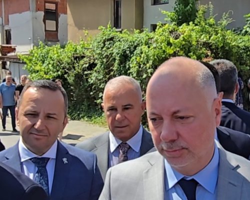 Премиерът Желязков ще открие обновени детска градина и училище в община Симитли