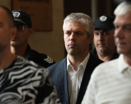 Благомир Коцев каза пред съда, че делото срещу него е от категорията-ЕДНА ЖЕНА КАЗА...