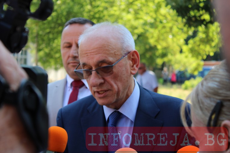 Силви Кирилов: Ще се въведе нова задължителна ваксина за децата