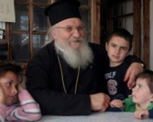 Почина отец Иван от Нови хан-закрилникът на бедни и бездомни