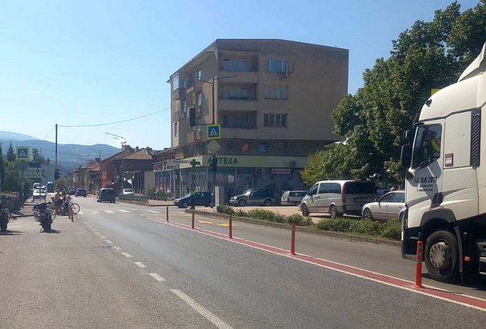 Връщат старата организация на движение в Кресна, левият завой в центъра отново разрешен Връщат старата организация на движение в Кресна, левият завой в центъра отново разрешен