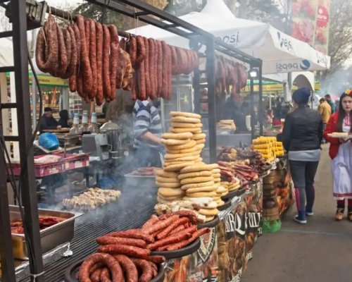 Българите луднаха по кулинарни и алкохолни фестове