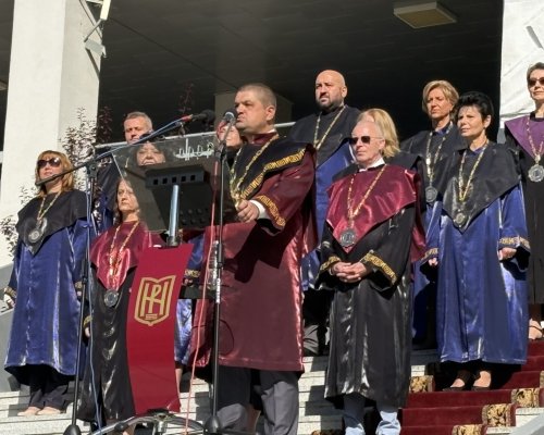 С тържествена церемония откриха новата академична година в Югозападния университет Неофит Рилски