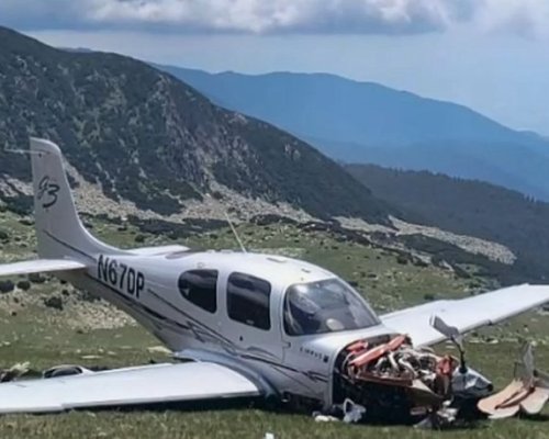 Успешна операция: изнесоха авариралия самолет от сърцето на Пирин