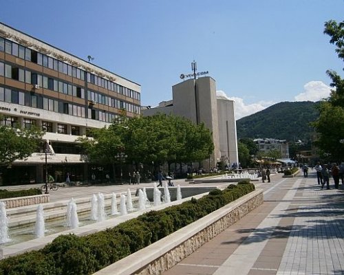 Благоевград става център на образователен и екотуризъм с планетариум и модернизирана обсерватория