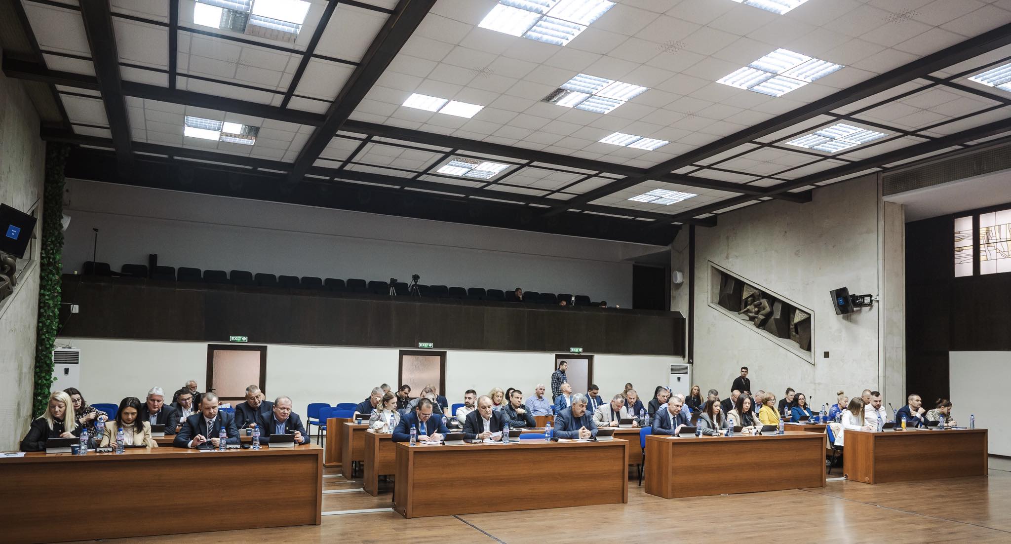 Въпреки подписка на 500 души от квартал Струмско: ОбС Благоевград разреши строеж в междублоково пространство