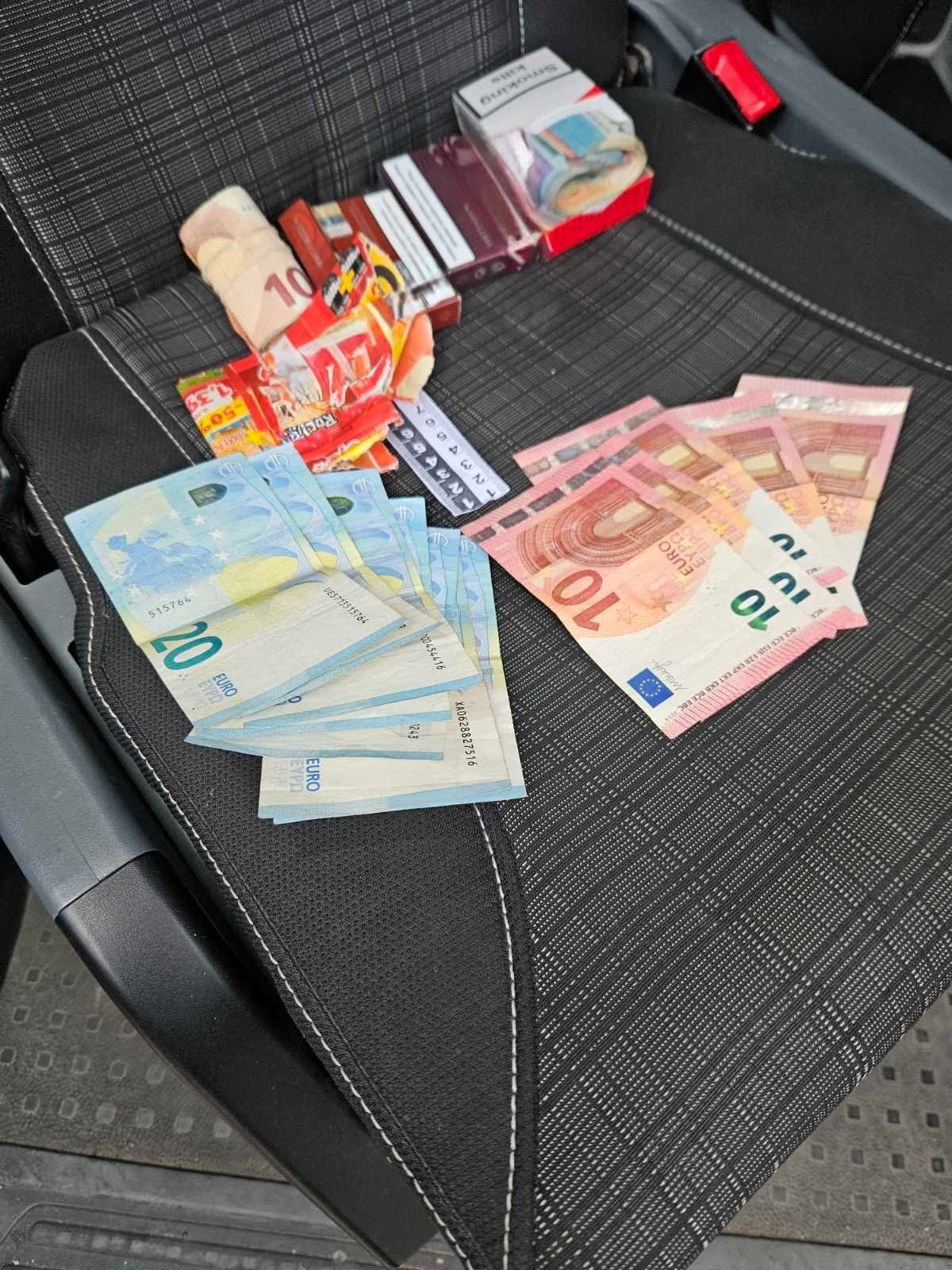 СДВР и ГДБОП са рестували двама служители на ДАИ, получили подкуп от чуждестранни водачи