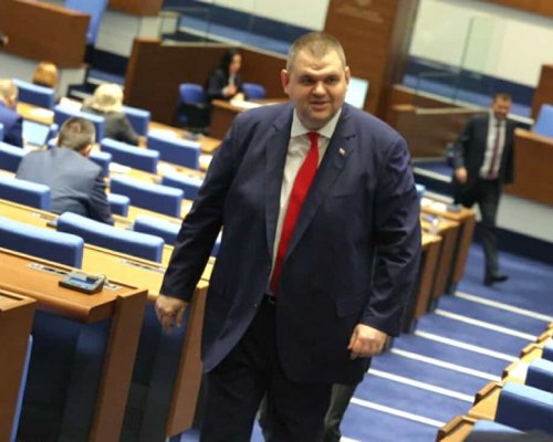 Пеевски: Радев прекали, това не е игра, това е държава