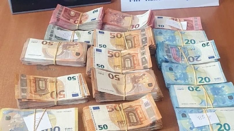Недекларирана валута за близо над 100 хил. евро задържаха на Капитан Андреево Недекларирана валута за близо над 100 хил. евро задържаха на Капитан Андреево