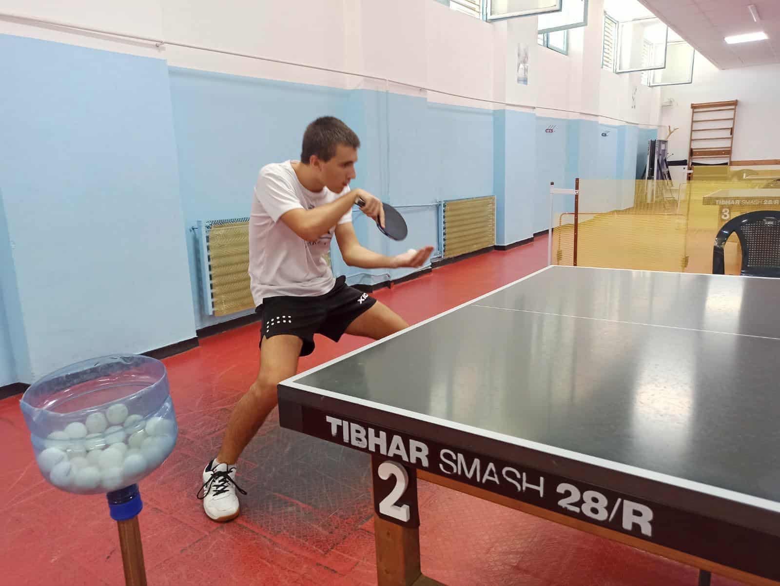 Иван Божинов от Петрич представя България на Световното първенство по тенис на маса за спортисти с интелектуални затруднения Иван Божинов от Петрич представя България на Световното първенство по тенис на маса за спортисти с интелектуални затруднения