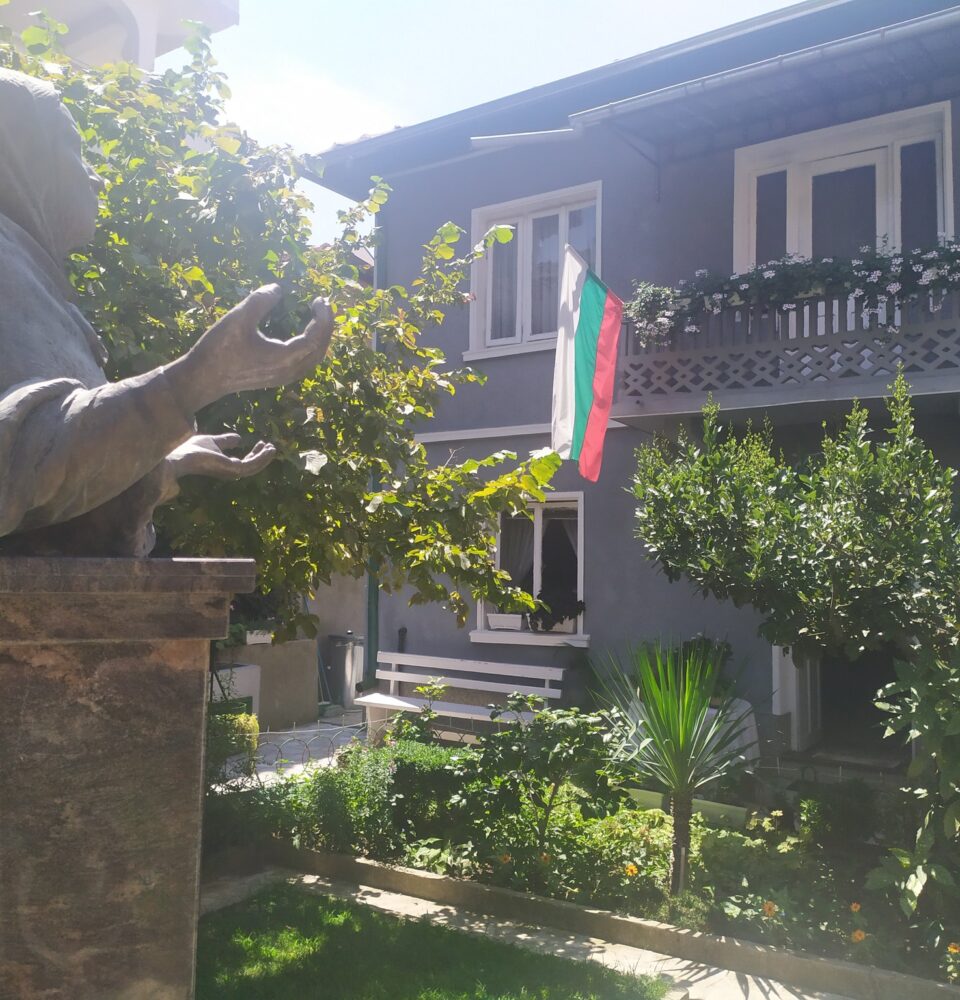 Днес: Къща Ванга в Петрич ще приема посетители без вход Днес: Къща Ванга в Петрич ще приема посетители без вход