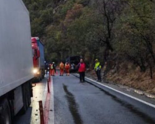 Движението в Кресненското дефиле е възстановено след тежката катастрофа тази сутрин