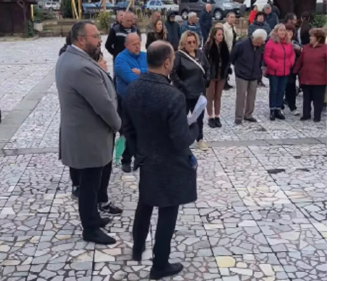 Жители на село Коняво протестираха срещу изграждането на фотоволтаична централа