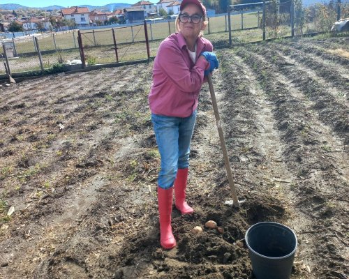 В Деня на учителя: Учителка от Сатовча показа какво значи достойнство
