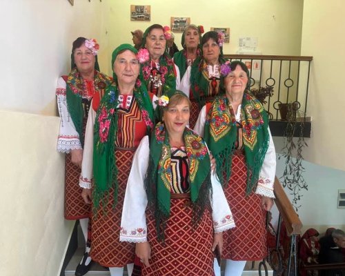 Куп награди и рекорден брой участници от Банско на Международния фестивал Малешево пее и танцува-Микрево 2025