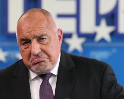 Борисов: Не съм изнудвал министри - аз си мълча, те ми се катерят на гърба