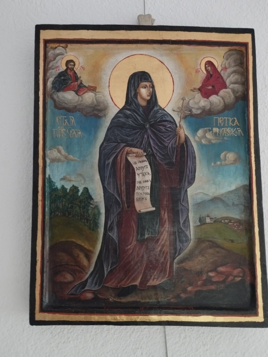 На Петковден: Показаха реставрирана икона на св. Петка от кухнята на Ванга На Петковден: Показаха реставрирана икона на св. Петка от кухнята на Ванга
