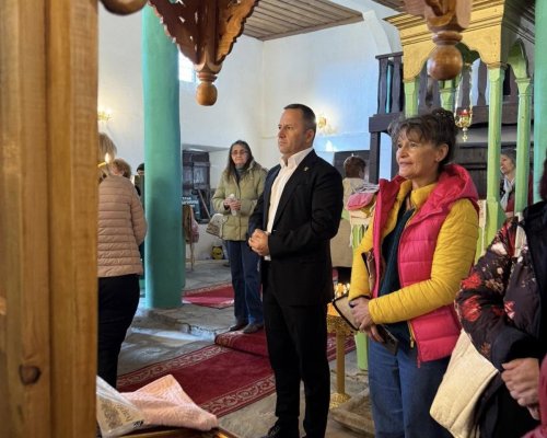 190 години отбеляза храм Св. Параскева в Скребатно