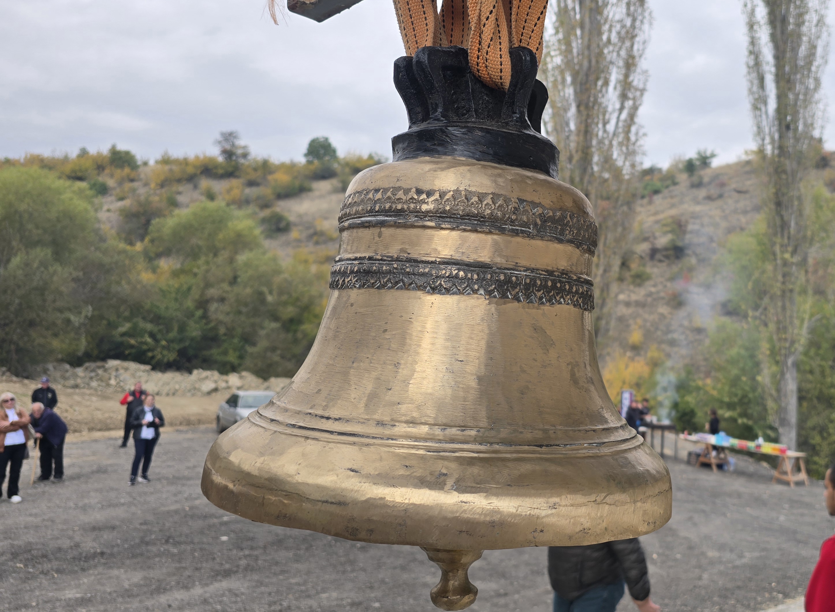 Стотици миряни почетоха 100-годишнината на църквата Света Петка в Българчево на празника на светицата