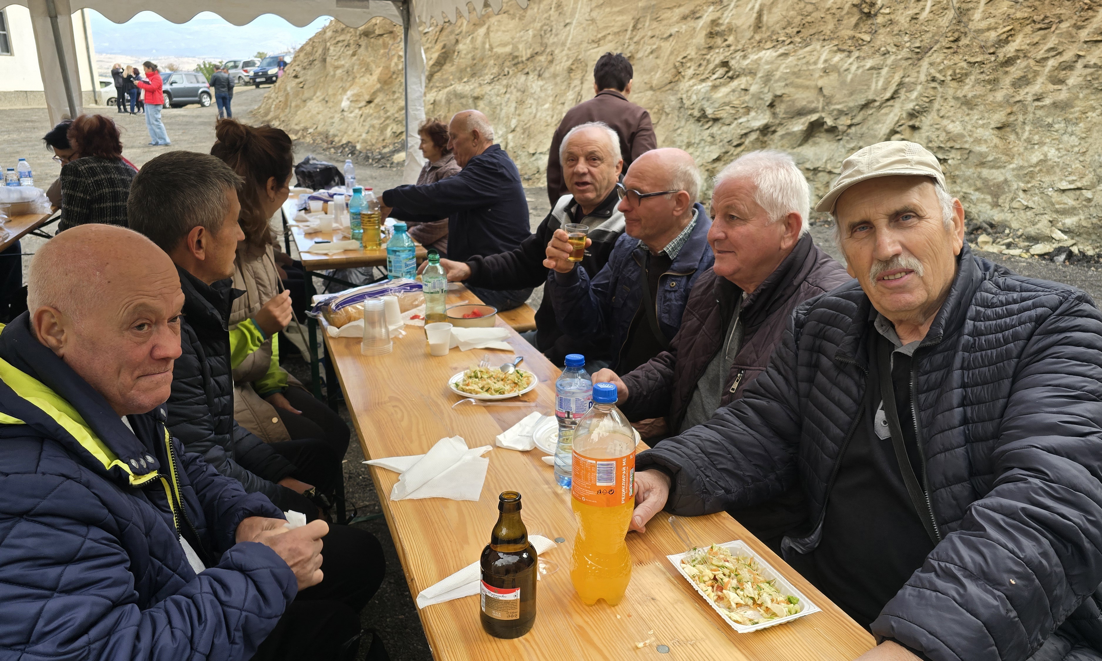 Стотици миряни почетоха 100-годишнината на църквата Света Петка в Българчево на празника на светицата