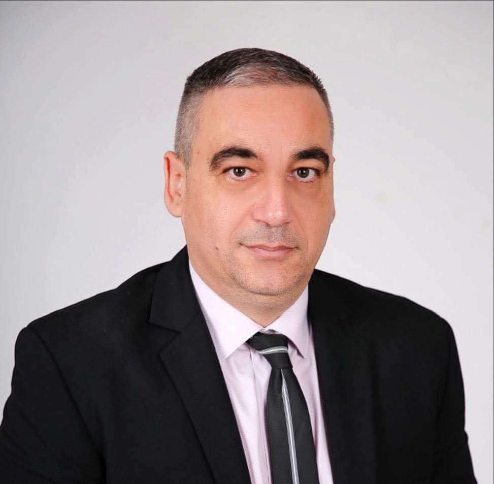 Гадателката на Берлускони: Идва краят на Пеевски, на политическата сцена се задава нова партия Гадателката на Берлускони: Идва краят на Пеевски, на политическата сцена се задава нова партия