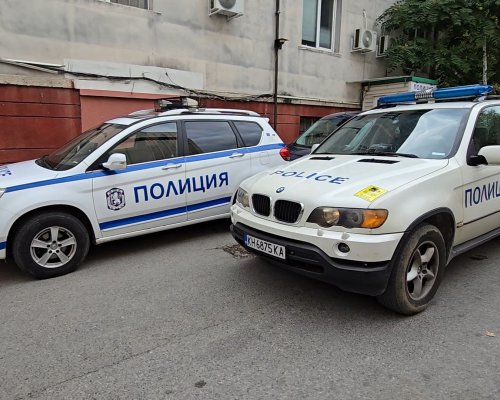 Екшън в Сапарева баня-мъж счупи витрина на игрална зала