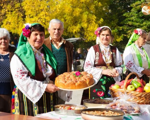 Брежани посреща гости за най-вкусния си празник! Празника на брежанския кестен!