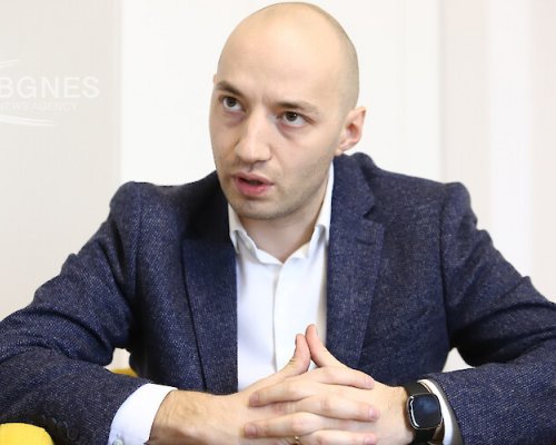 Ганев: Има няколко опции - най-малко вероятни са избори сега, най-вероятни - кадрови промени