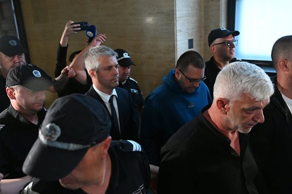 Апелативният съд решава дали да пусне от ареста кмета на Варна Благомир Коцев Апелативният съд решава дали да пусне от ареста кмета на Варна Благомир Коцев