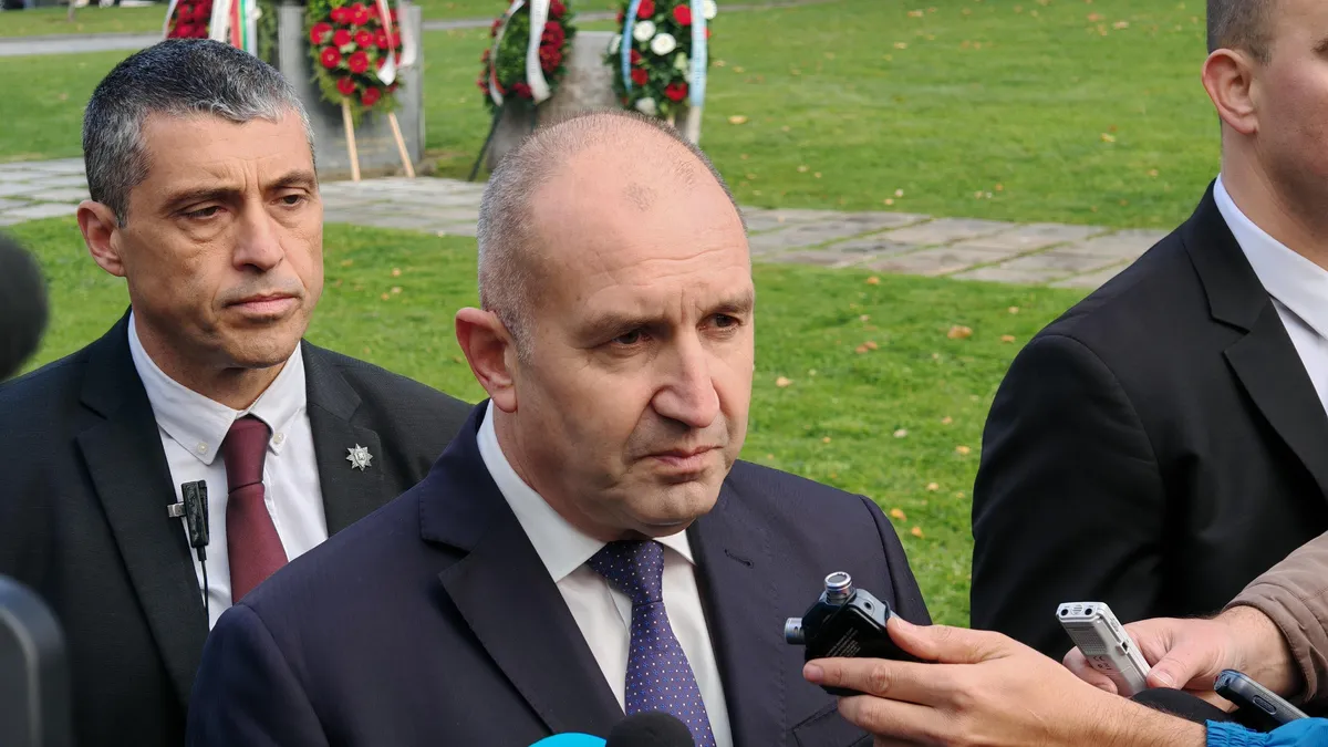 Румен Радев: Борисов предава властта на Пеевски
