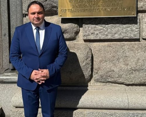 Николай Златарски от ДПС Ново начало пита МТСП за мерки и национални политики за децата в риск в Кюстендил