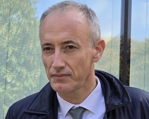 Министър Вълчев: Продължителното стоене пред екрани води до проблеми с логическото мислене и математиката