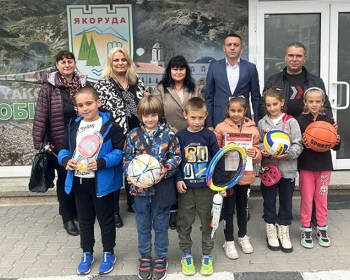 Кметът на Якоруда награди победителите в конкурса  Не на насилието