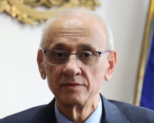 Силви Кирилов: Да бъдеш лекар е мисия, въплъщаваща грижата, състраданието и безусловната отдаденост