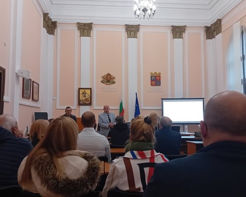 КТПП с анкета сред своите членове за ТАКСА БИТОВИ ОТПАДЪЦИ