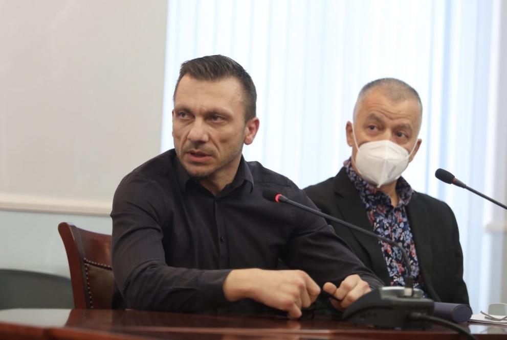 Д-р Хасърджиев, председател на НПО, е задържан за престъпление Д-р Хасърджиев, председател на НПО, е задържан за престъпление